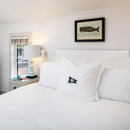 Baron'S Cove Hotel Sag Harbor Exterior photo